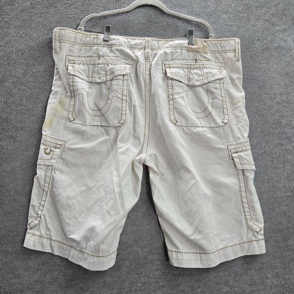 True Religion Men Shorts 42 White Cargo Pockets Drawstring 12 in‎ Inseam READ - Picture 7 of 10